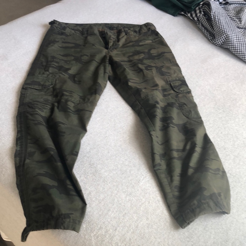 Uber cute camo trouser
